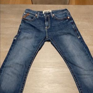 Ariat Denim M7 Rocker Boot jeans. 31x34